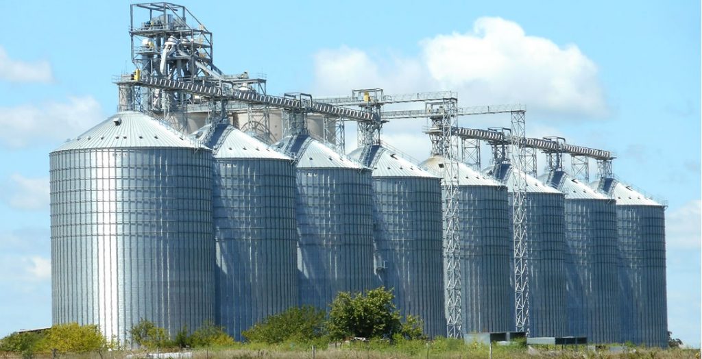 Silos y tolvas — CIMETSAS Barranquilla